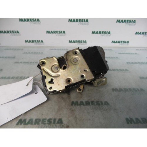 Citroen - Xsara - Front door lock mechanism 4-door, right