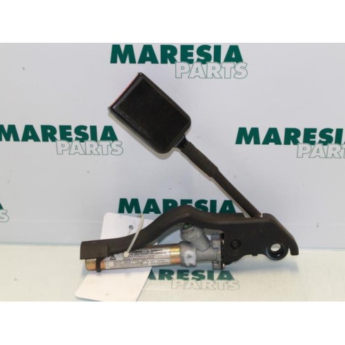Citroen - Xsara - Seatbelt tensioner, right
