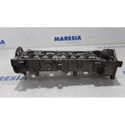 Fiat - Doblo - Camshaft