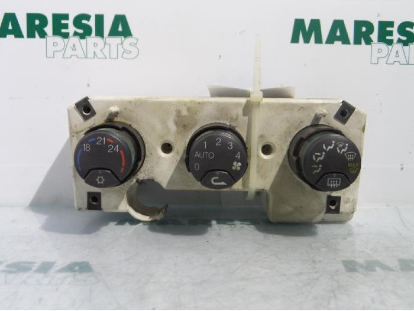 Alfa Romeo - 156 - Heater control panel