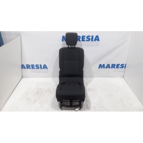 Renault - Scenic - Rear seat