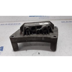 Alfa Romeo - Mito - Engine mount