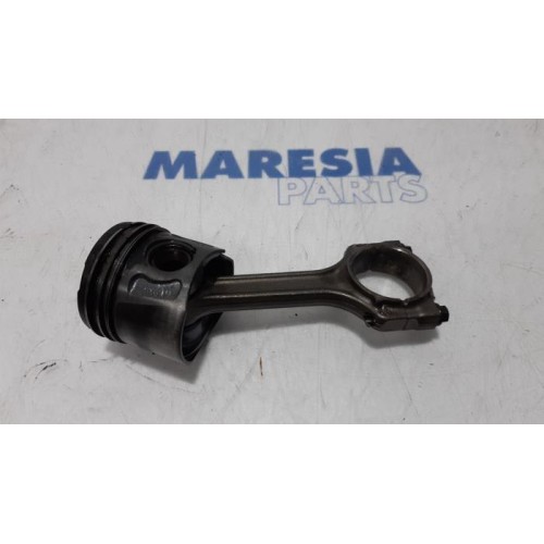 Alfa Romeo - Mito - Piston