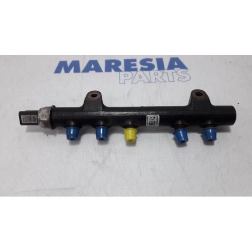 Citroen - Berlingo - Fuel injector nozzle