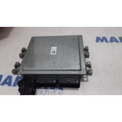 Renault - Scenic - Engine management computer