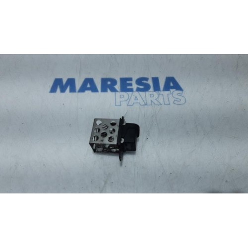 Renault - Scenic - Cooling fan resistor