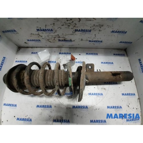 Peugeot - 207 - Front shock absorber rod, left