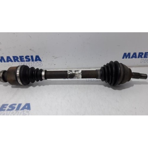 Peugeot - 5008 - Front drive shaft, right