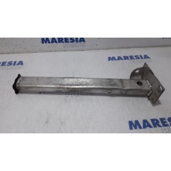 Peugeot - 5008 - Subframe