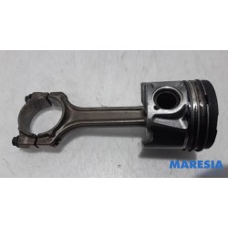 Fiat - Punto - Piston