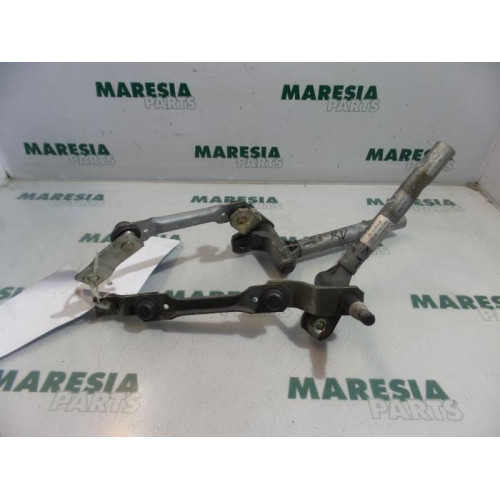 Peugeot - 407 - Wiper mechanism