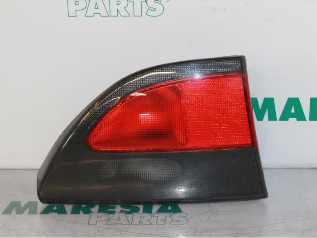 Renault - Megane - Taillight, left