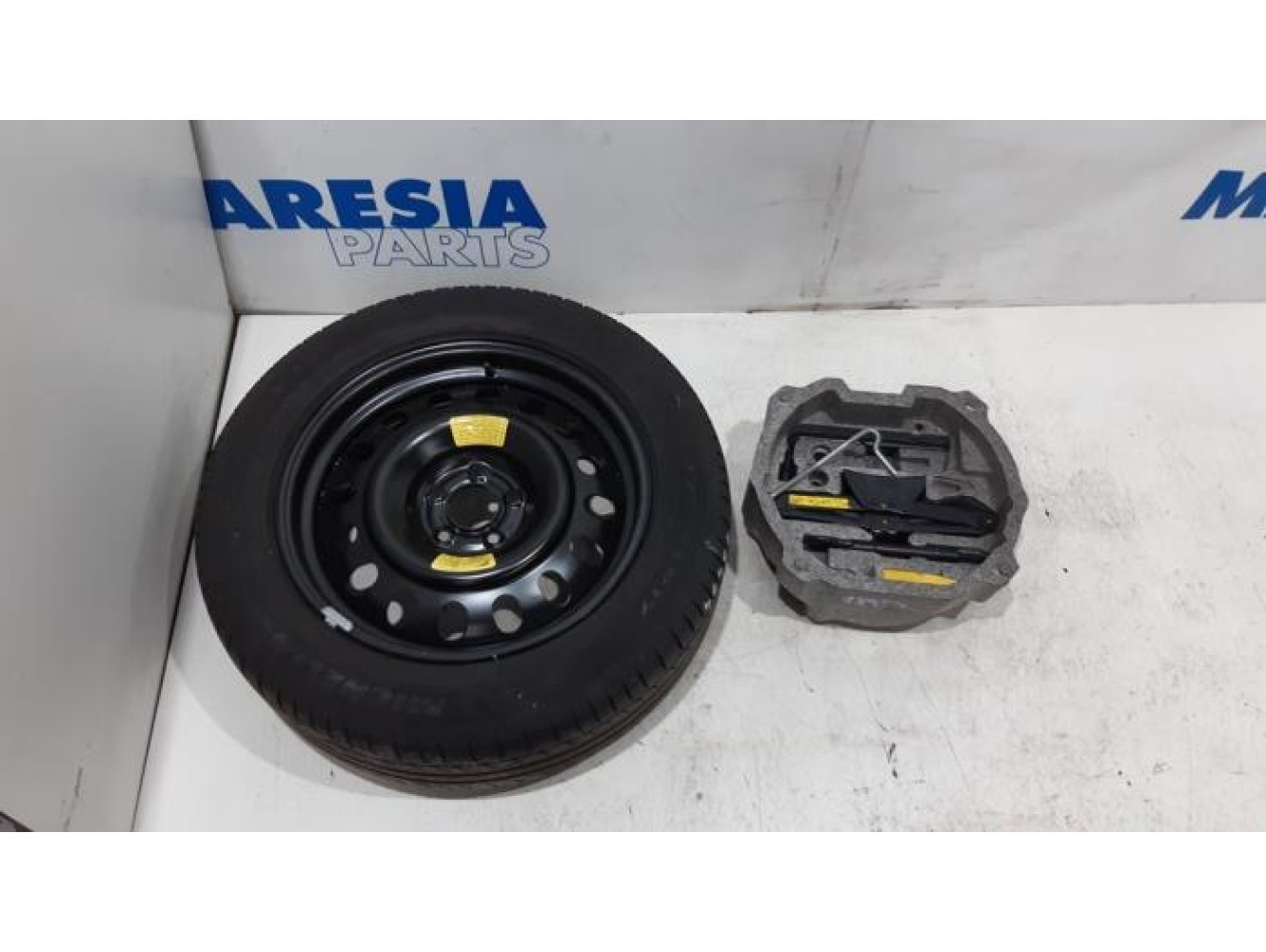 Citroen - C5 - Krikset + reservewiel