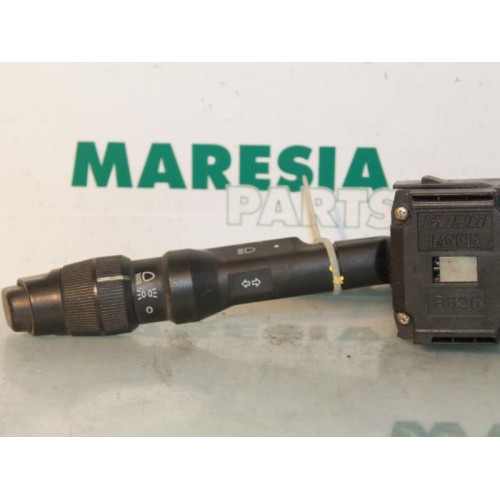 Fiat - Tipo - Indicator switch