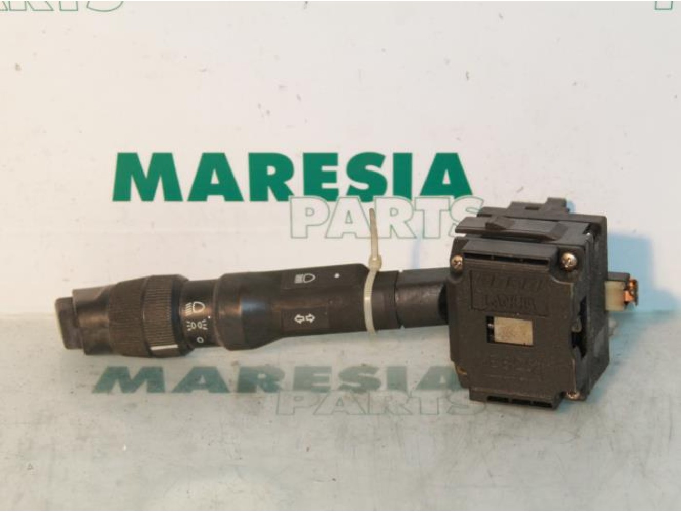 Fiat - Tipo - Indicator switch