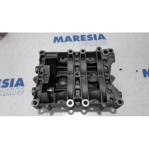 Citroen - C-Crosser - Oil pump