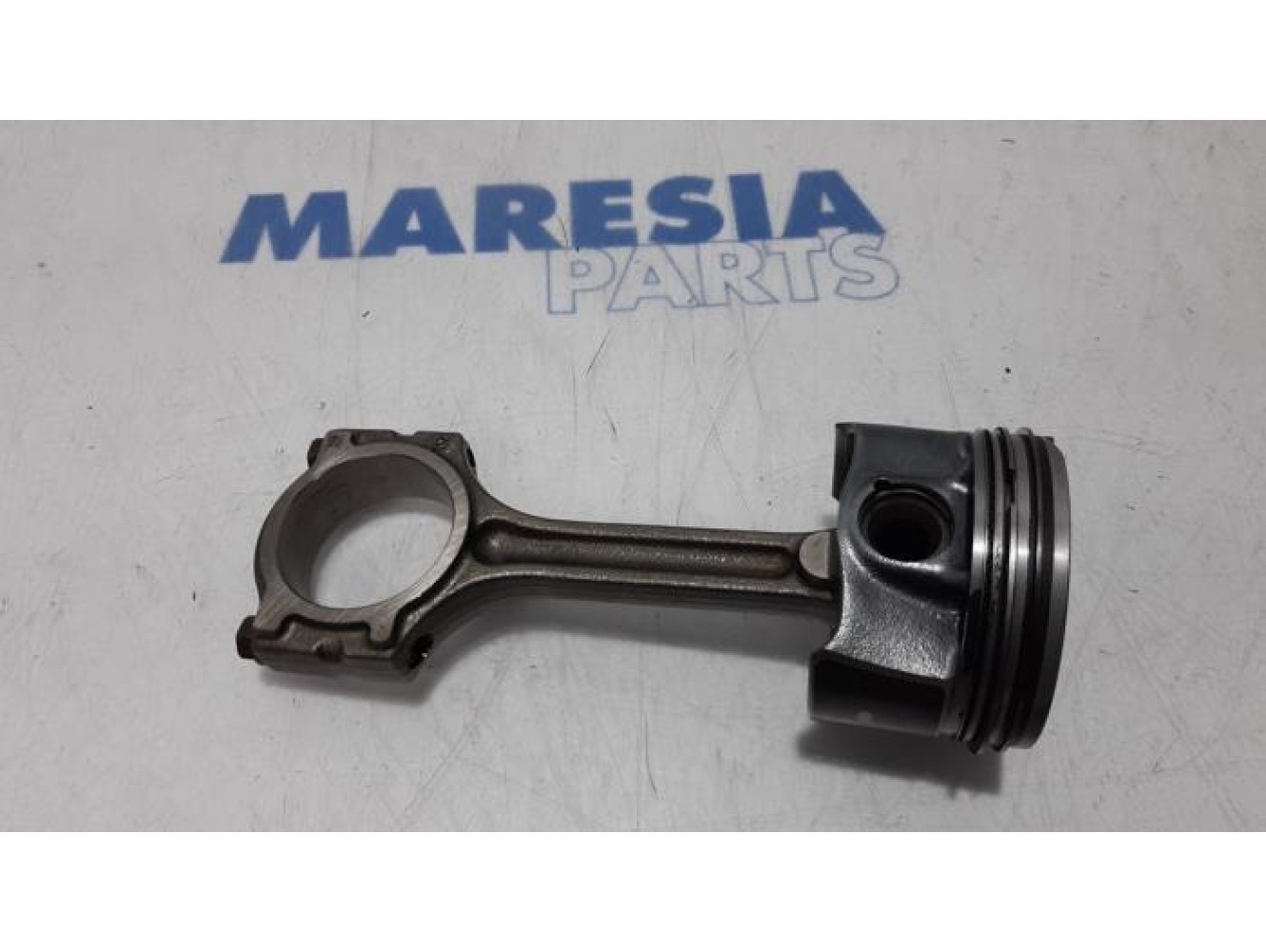 Renault - Clio - Piston
