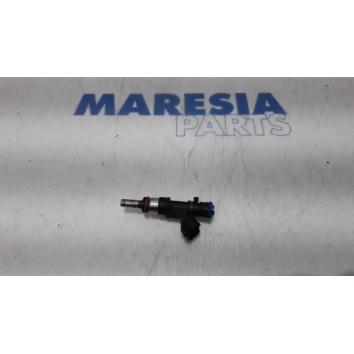 Renault - Clio - Injector (petrol injection)