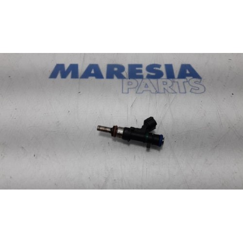 Renault - Clio - Injector (petrol injection)