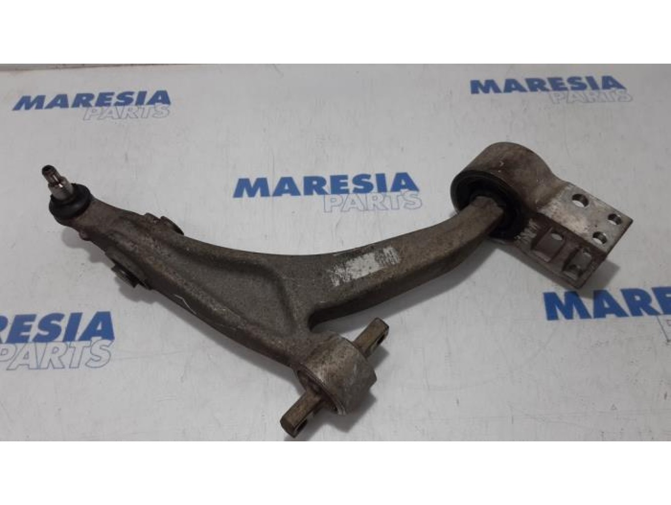 Alfa Romeo - 159 - Querlenker unten links vorne