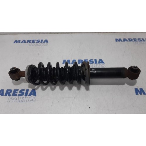 Citroen - C5 - Rear shock absorber rod, left