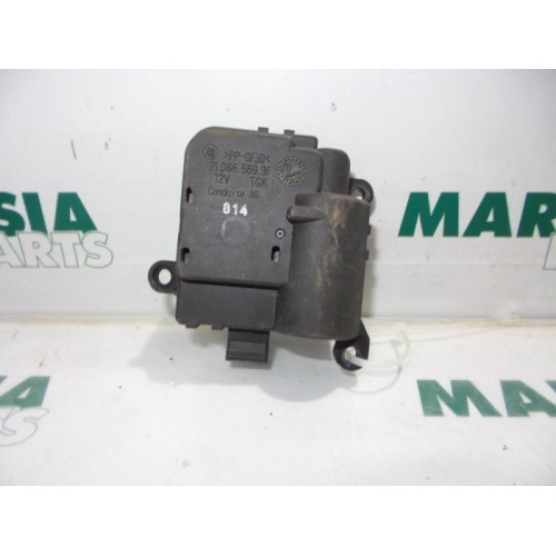 Citroen - Xsara - Heater valve motor