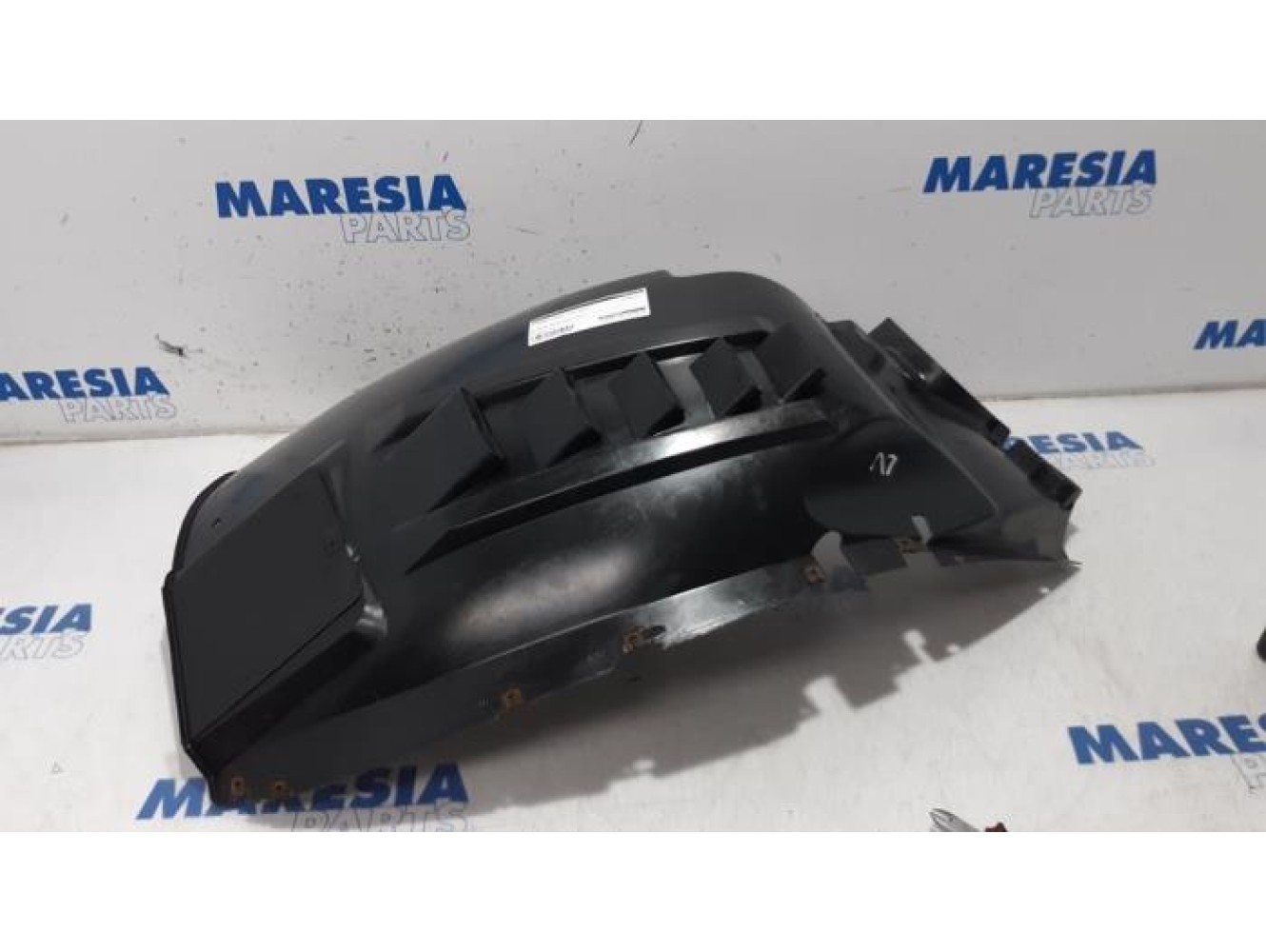 Citroen - Jumper - Wheel arch liner