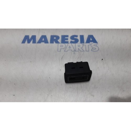 Citroen - Jumper - AUX / USB connection