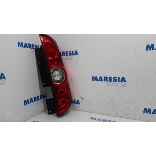 Fiat - Doblo - Rücklicht rechts