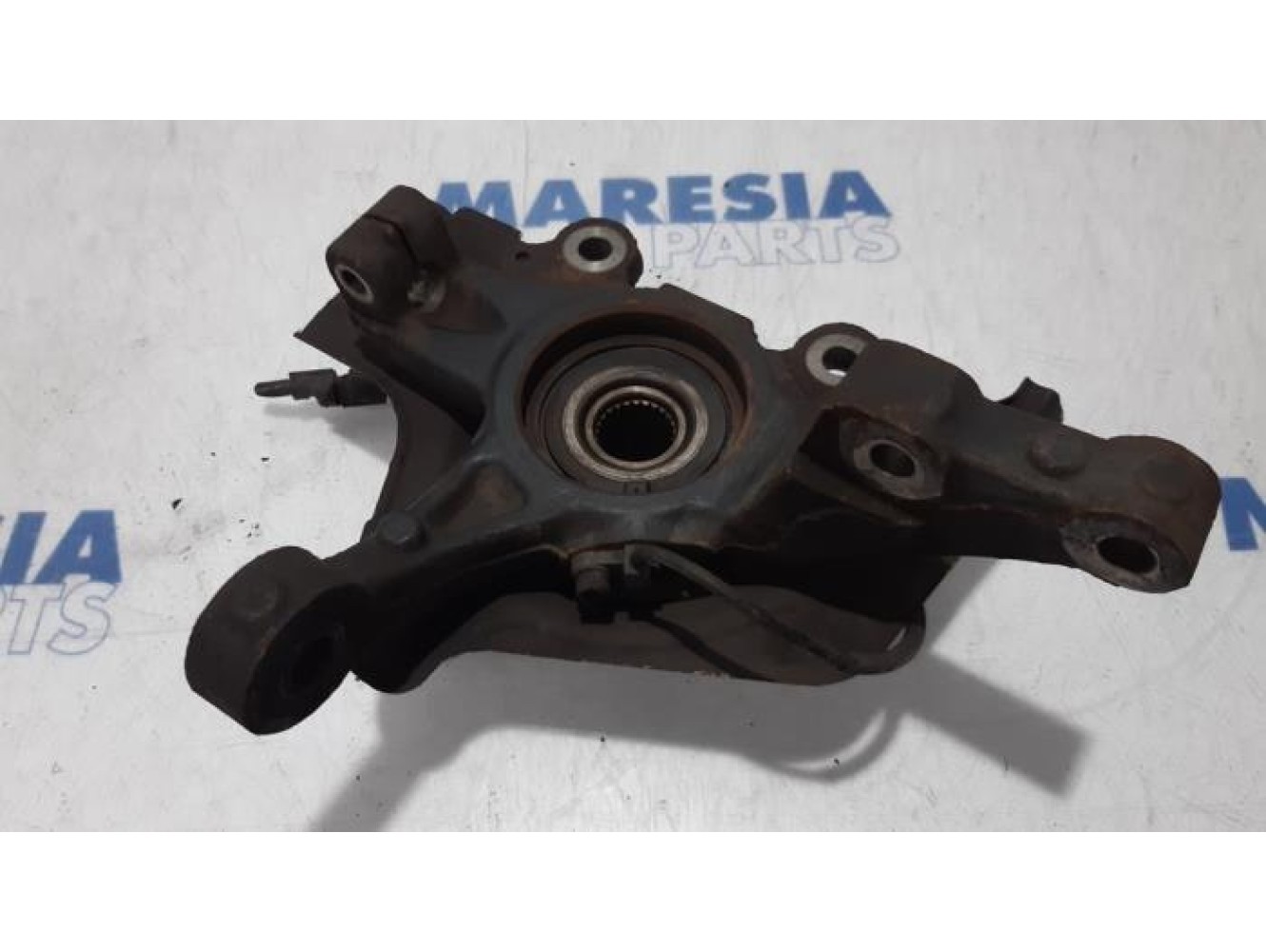 Fiat - Doblo - Knuckle, front right