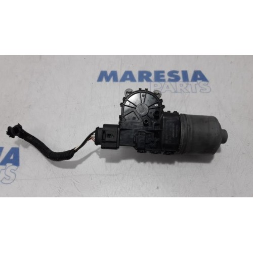 Fiat - Doblo - Front wiper motor
