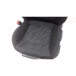 Peugeot - 3008 - Sitz links