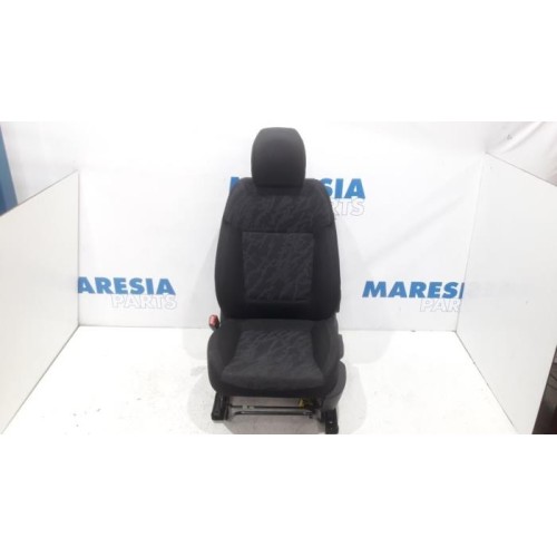Peugeot - 3008 - Seat, left