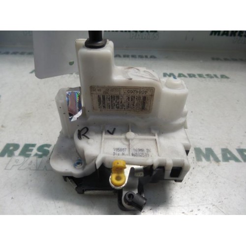 Fiat - Panda - Front door lock mechanism 4-door, right