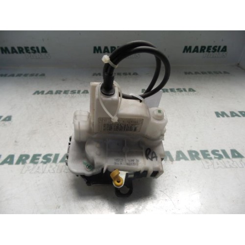 Fiat - Panda - Rear door mechanism 4-door, right