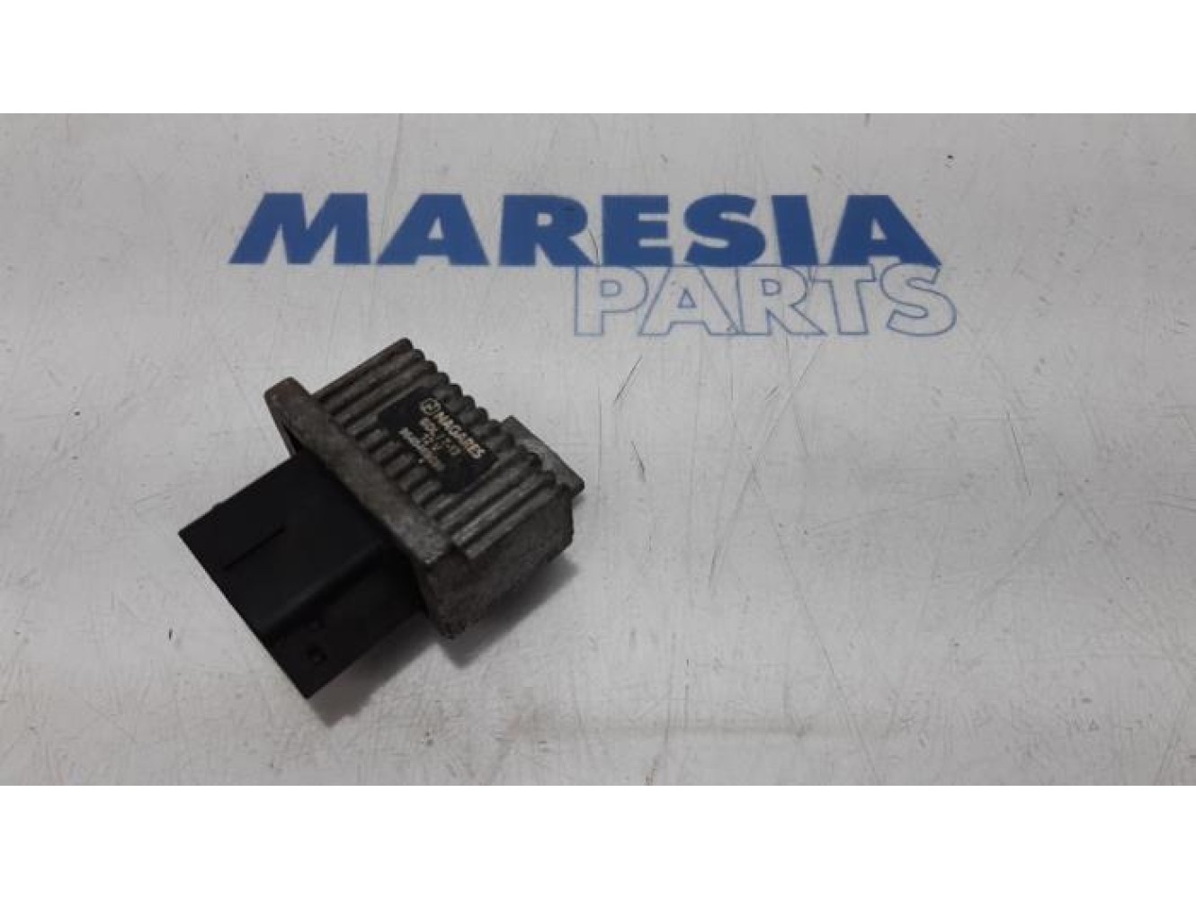 Peugeot - Partner - Glow plug relay