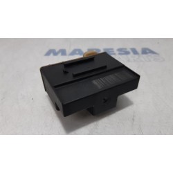 Peugeot - Partner - Glow plug relay