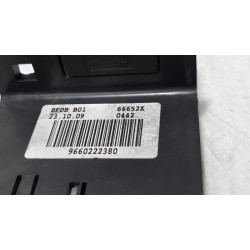 Peugeot - Partner - Fuse box