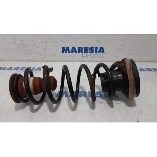 Peugeot - Partner - Rear coil spring