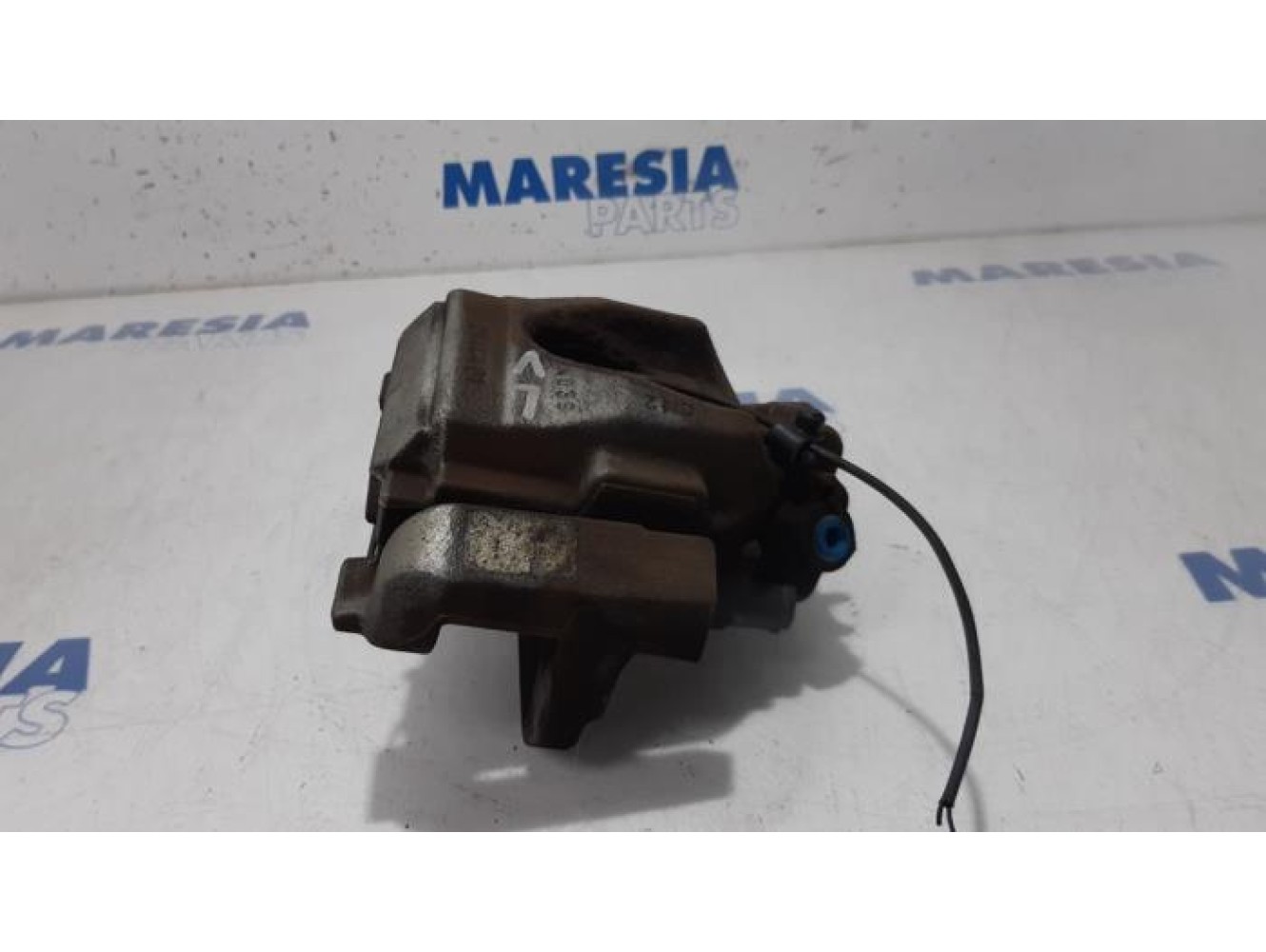 Citroen - C5 - Front brake calliper, left