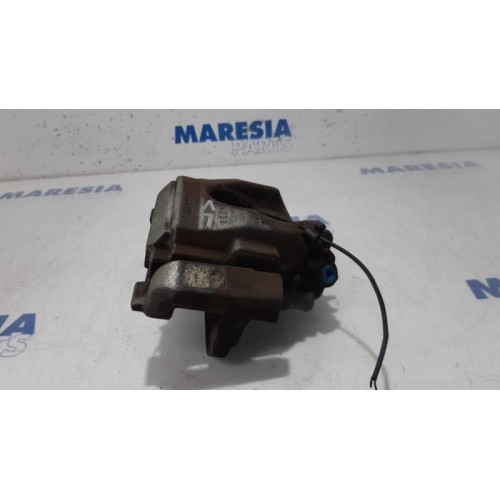 Citroen - C5 - Front brake calliper, left
