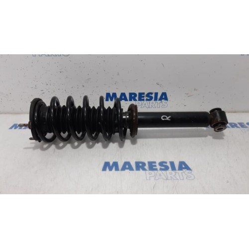 Citroen - C5 - Front shock absorber rod, right