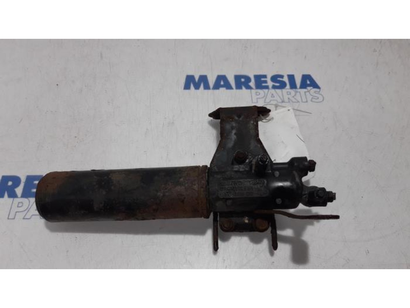 Peugeot - 3008 - Suspension pompe (hydr.)