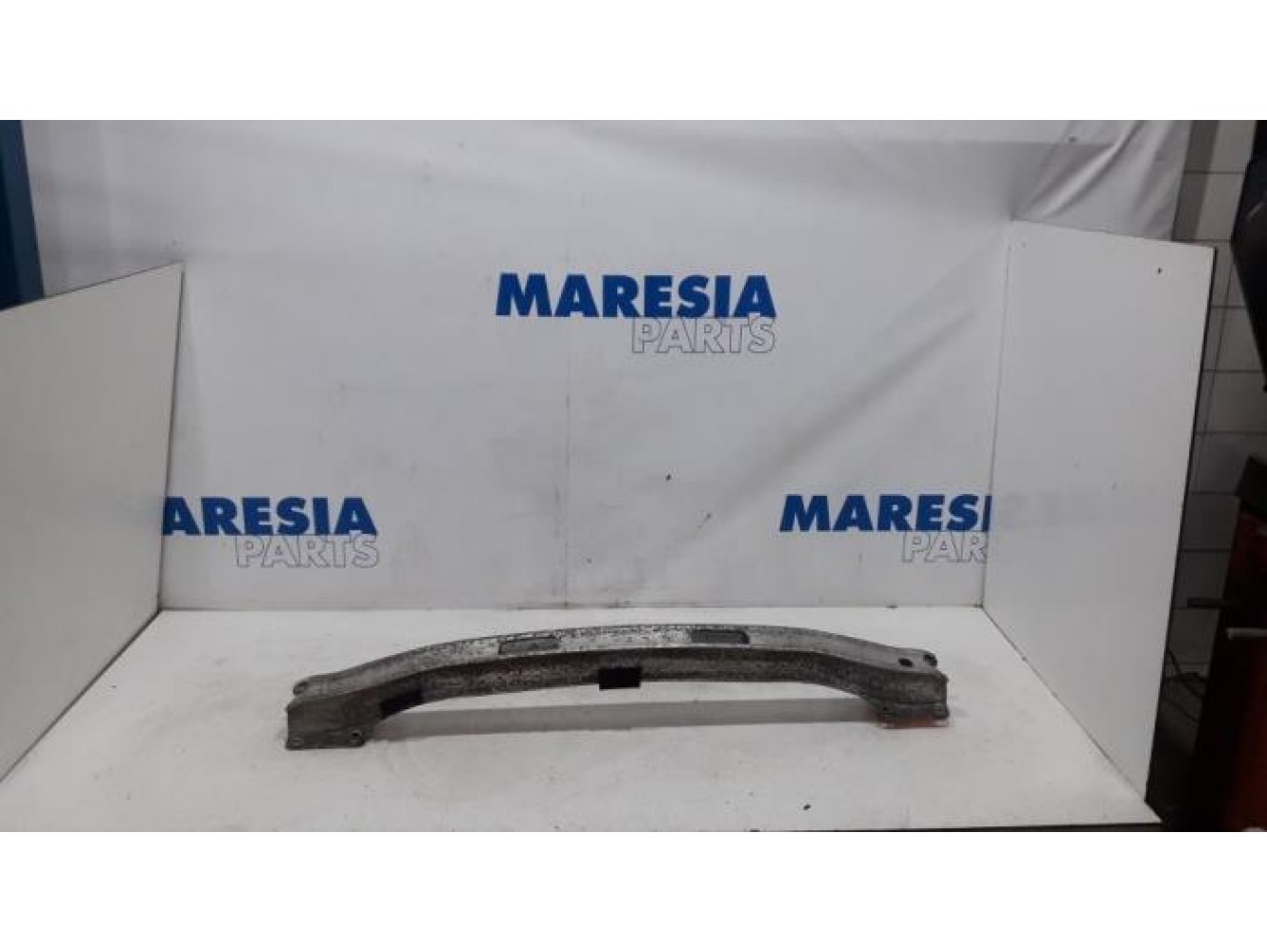 Citroen - DS5 - Rear bumper frame