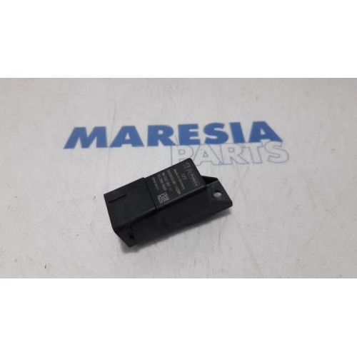 Peugeot - 308 - Glow plug relay