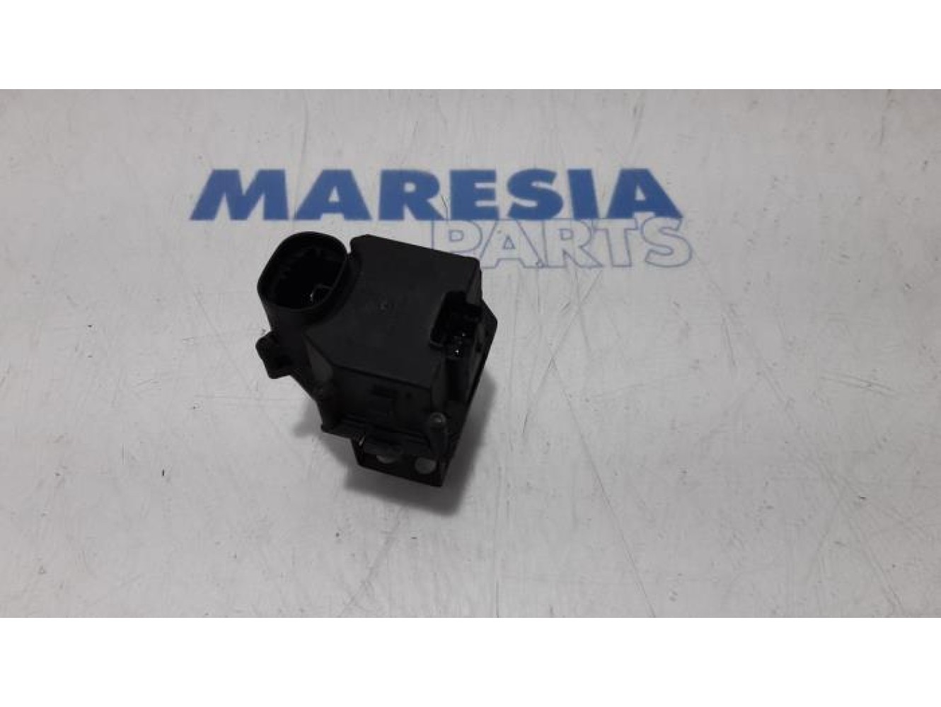 Citroen - DS5 - Cooling fan resistor