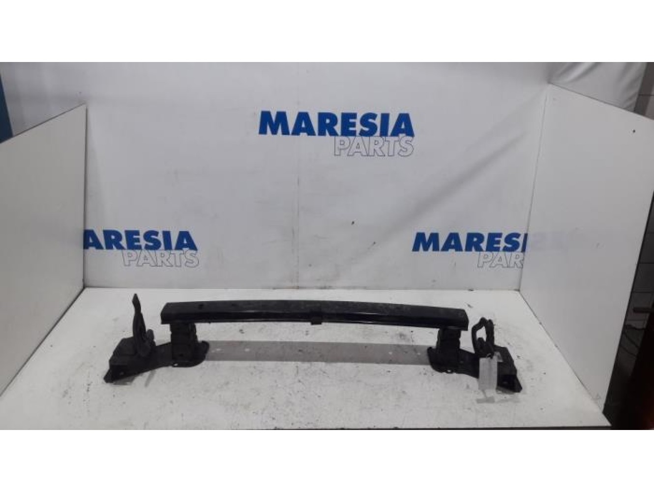 Peugeot - 3008 - Rear bumper frame