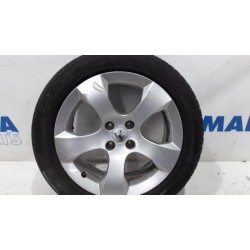 Peugeot - 3008 - Sportvelgenset + banden