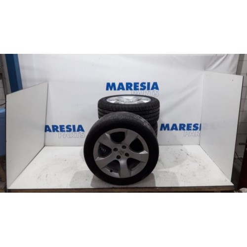 Peugeot - 3008 - Sport rims set + tires