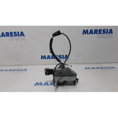 Peugeot - 3008 - Rear door lock mechanism 4-door, left